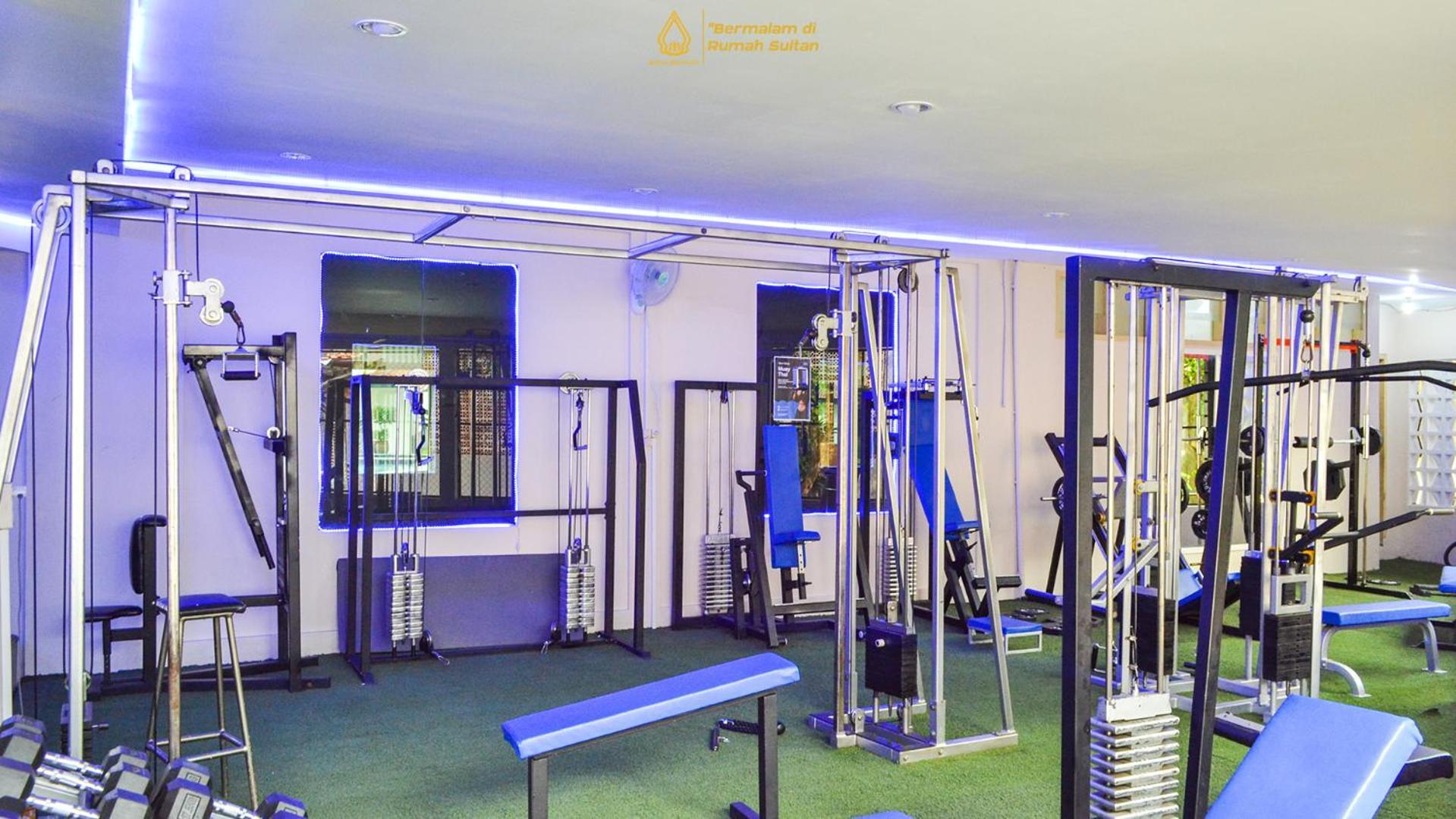Royal Brongto Hotel Γιογκιακάρτα Εξωτερικό φωτογραφία